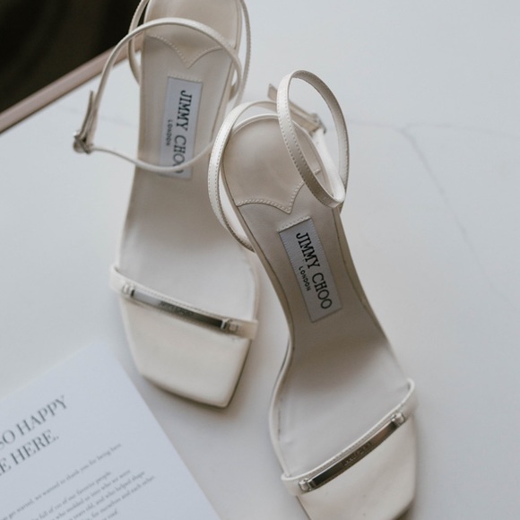 UNUSED Jimmy Choo Jaxon 95mm Leather Sandal in White - Picture 2 of 6